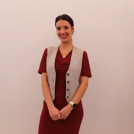 Nerea, psicóloga en Clínica Toraño Palacio